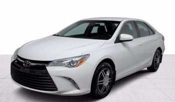 2015 Toyota Camry full