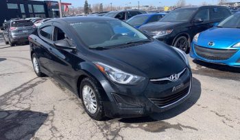 2016 Hyundai Elantra full