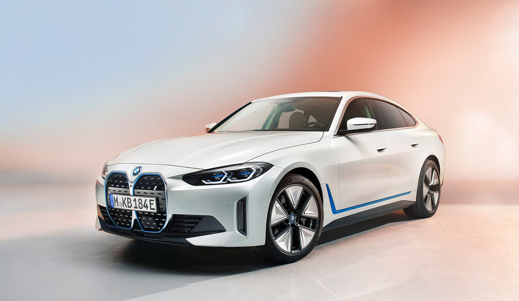 BMW i4